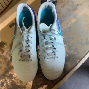 Nike Tempo Soccer or rugby Sneakers w cleats